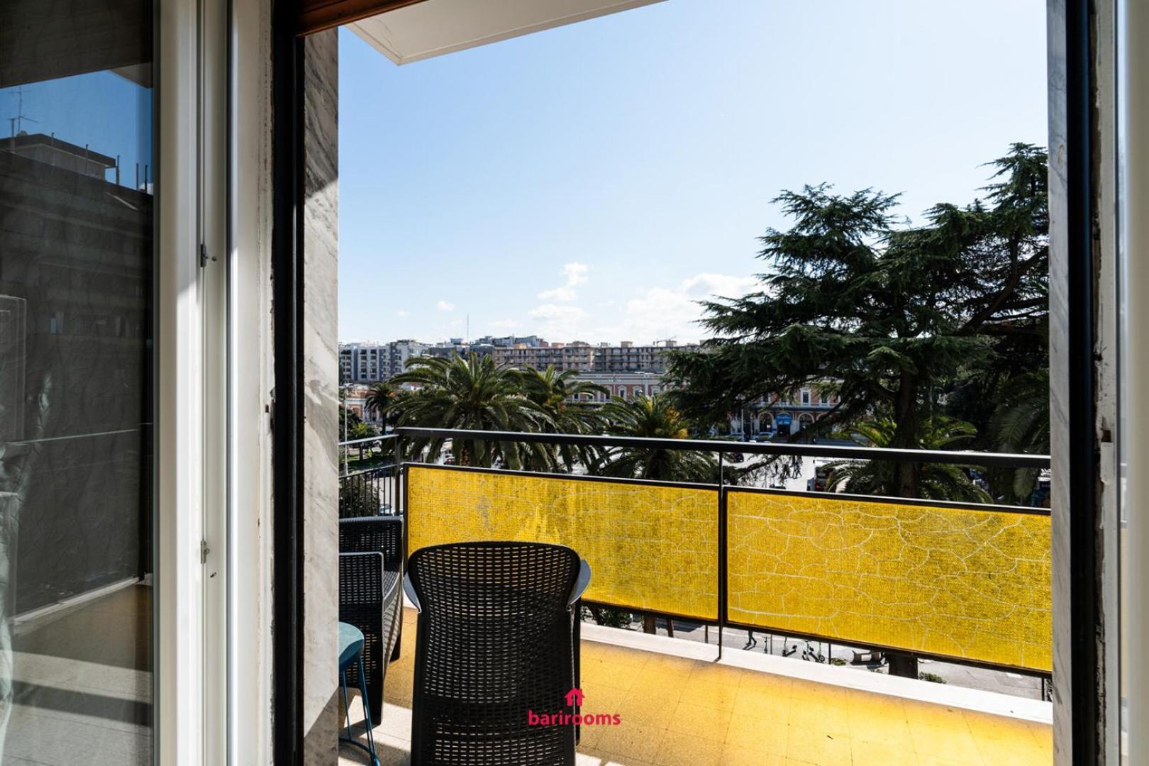 Bari Rooms Suite Station Εξωτερικό φωτογραφία