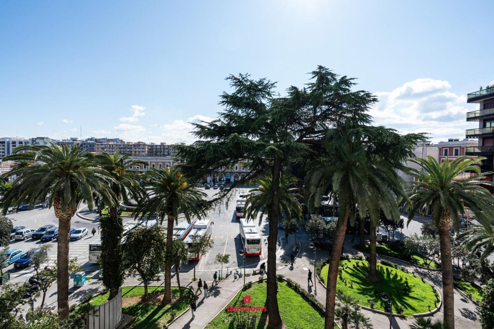Bari Rooms Suite Station Εξωτερικό φωτογραφία